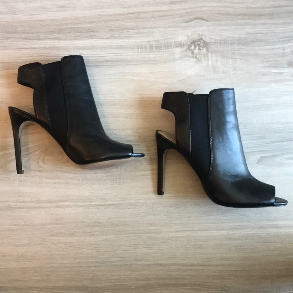 Vince Camuto Black Stilettos